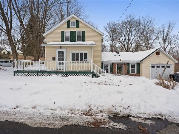 16 Curtis Ave, Haverhill, MA 01835