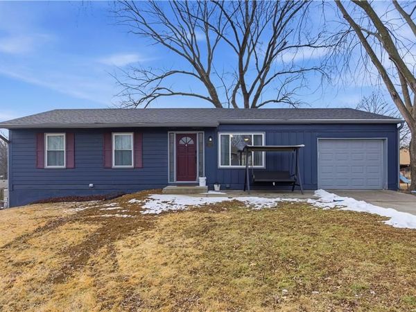 8435 Tauromee Avenue, Kansas City, KS 66112