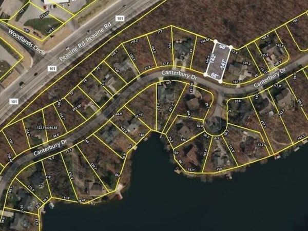 157 Canterbury Drive, Crossville, TN 38558