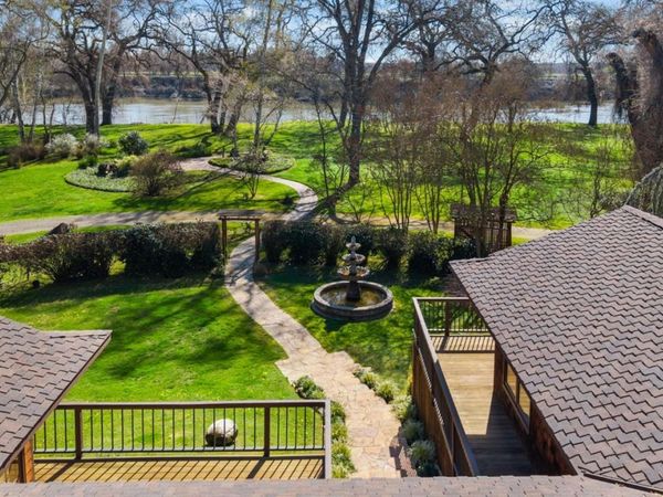 4201 Garden Hwy, Sacramento, CA 95834