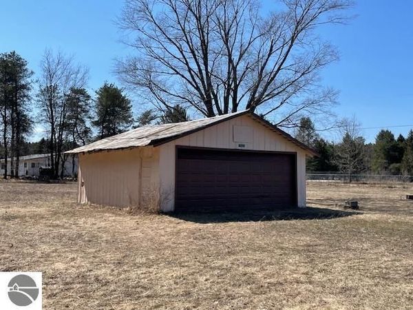 7227 Demerly Road, Benzonia, MI 49616