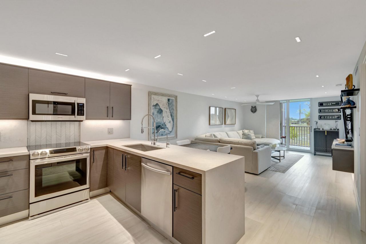 6699 NW 2nd Avenue, Unit 313, Boca Raton, FL 33487 Photo