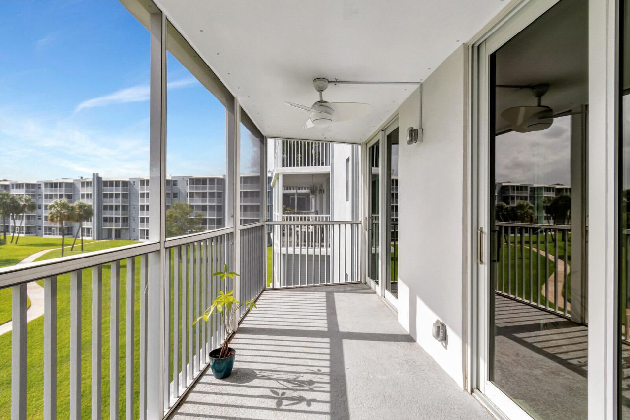 6699 NW 2nd Avenue, Unit 313, Boca Raton, FL 33487 Photo