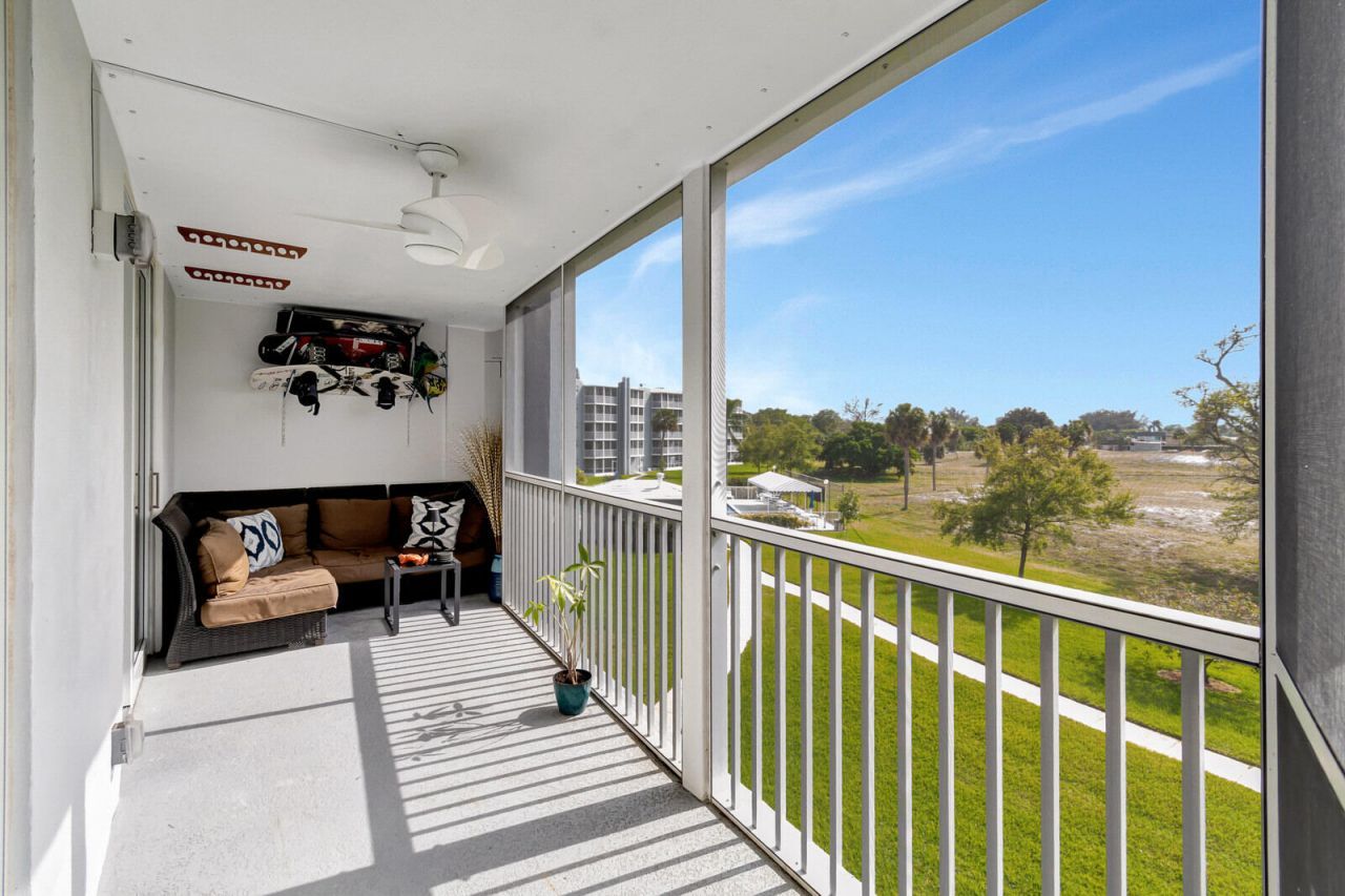 6699 NW 2nd Avenue, Unit 313, Boca Raton, FL 33487 Photo