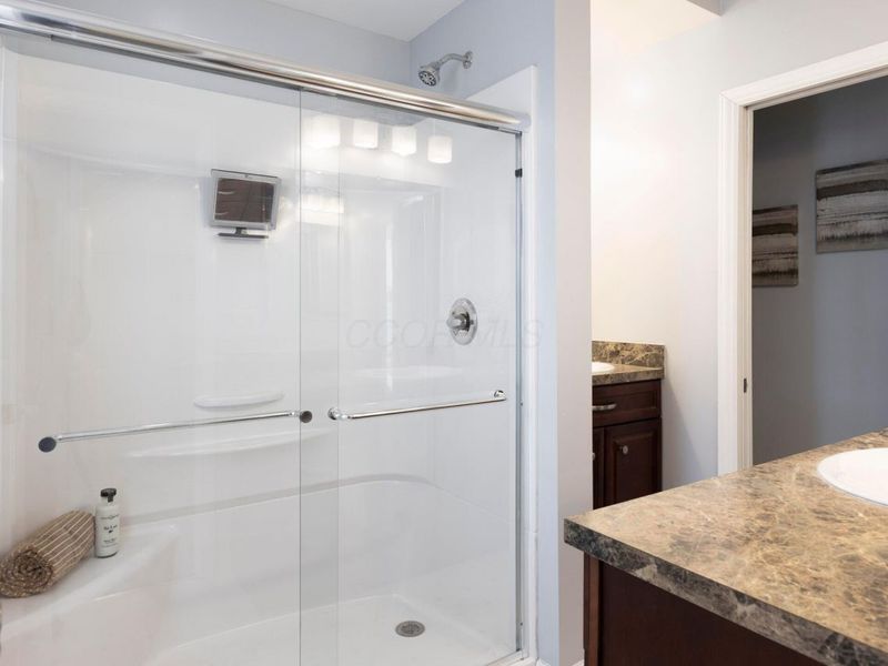 4990 Village Mews, Westerville, OH 43081 Photo 21