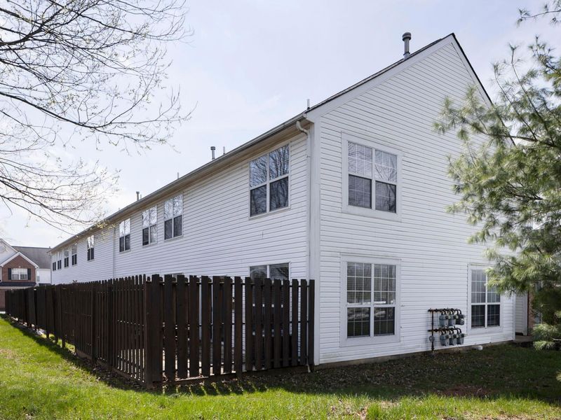 4990 Village Mews, Westerville, OH 43081 Photo 33