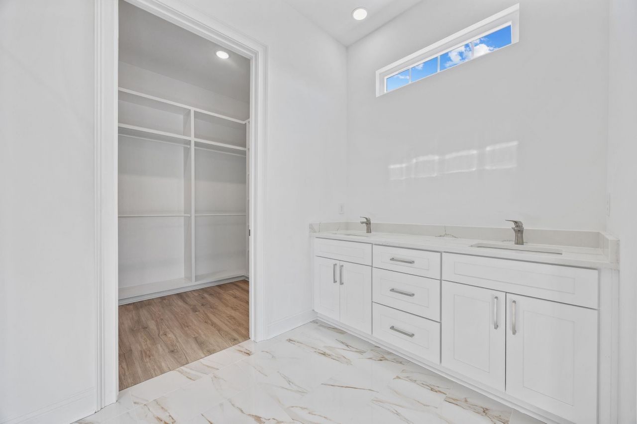 174 Sago Palm Dr. Photo 24