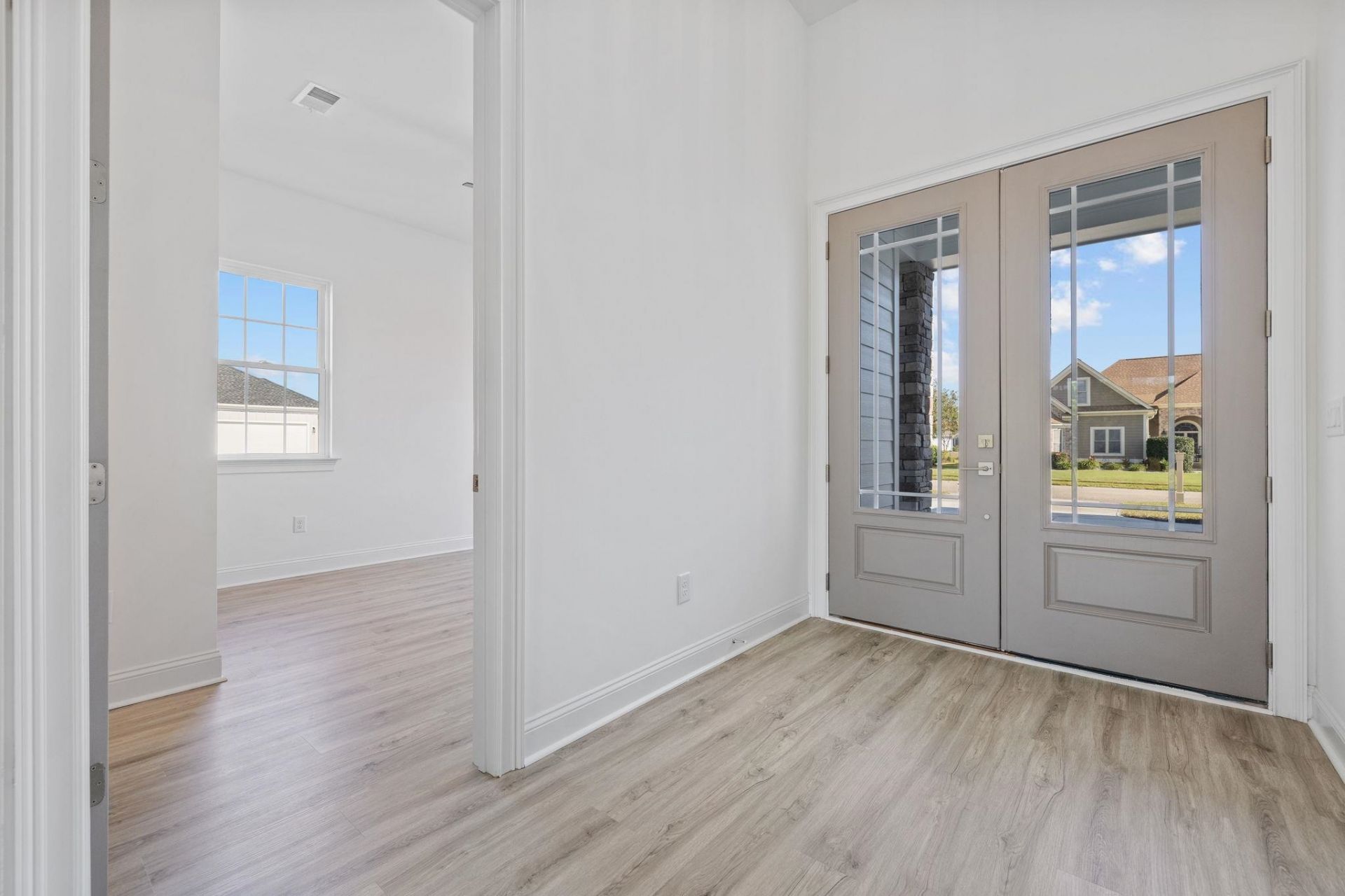 174 Sago Palm Dr. Photo 5