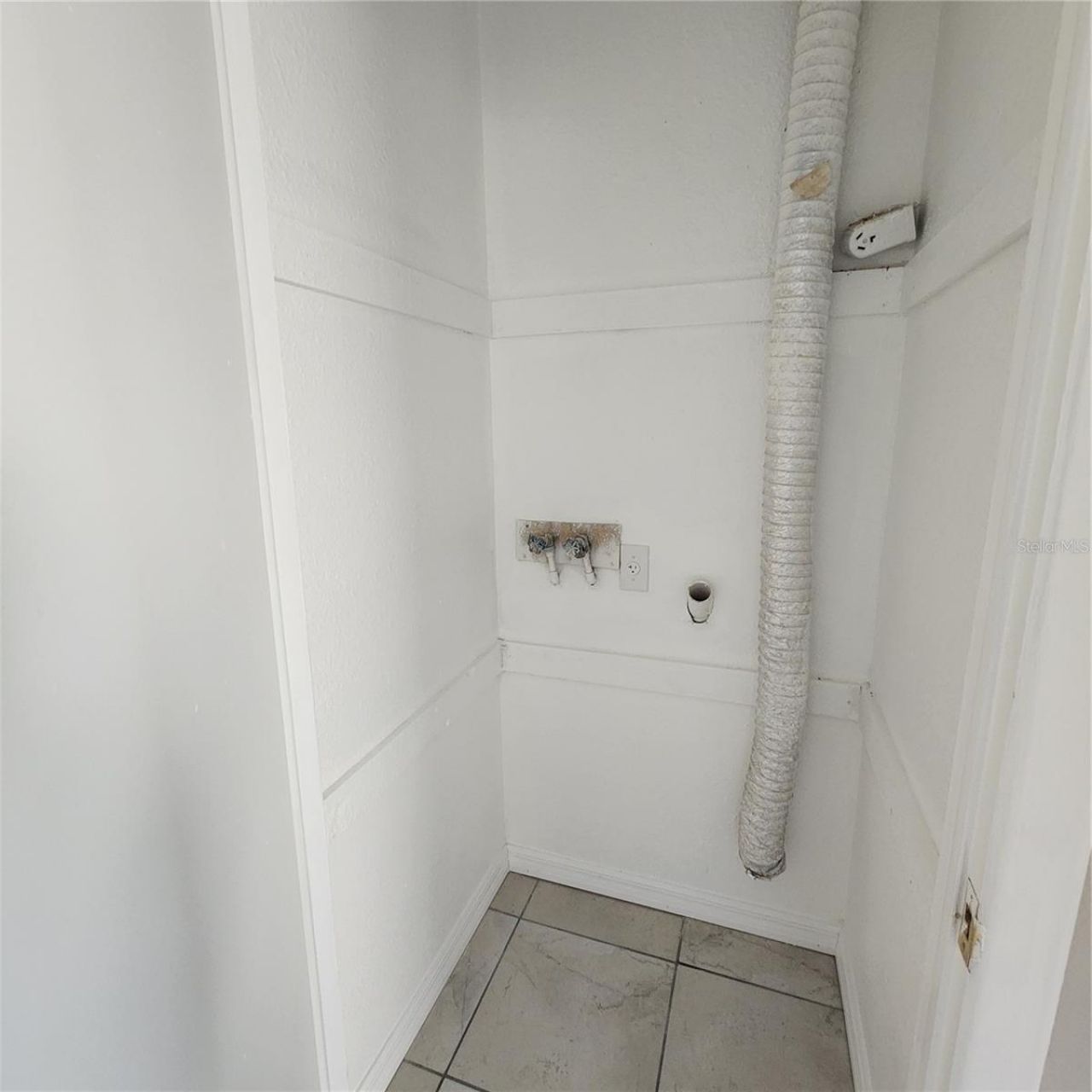 1037 Apollo Beach Boulevard, Unit D, Apollo Beach, FL 33572 Photo