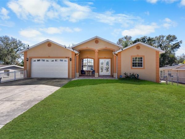 9012 W FLORA STREET, TAMPA, FL 33615