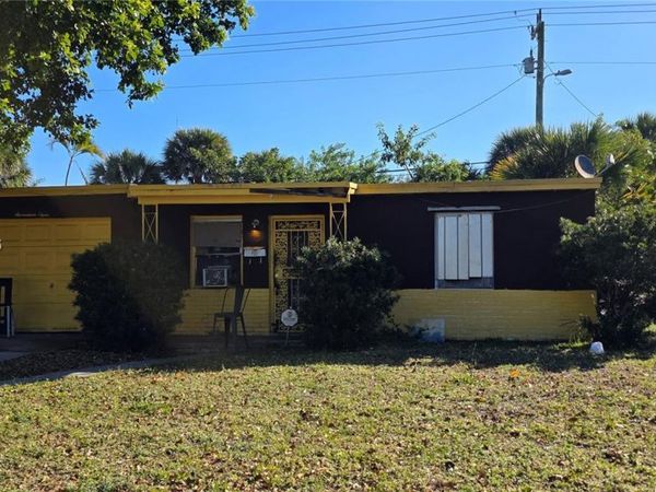 1760 NW 24th Ter, Fort Lauderdale, FL 33311