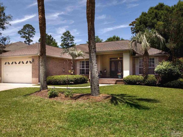 1956 Crown Pointe Blvd, Pensacola, FL 32506