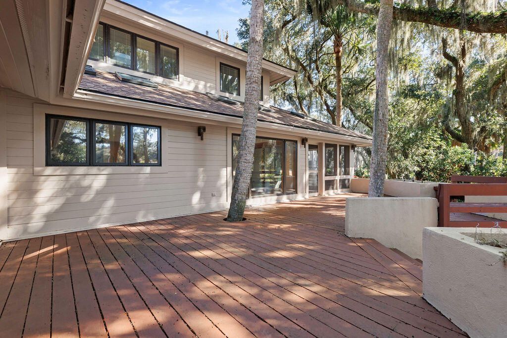 2441 The Bent Twig Photo 27