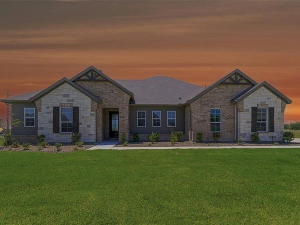 114 Hillview Trail, Decatur, TX 76234