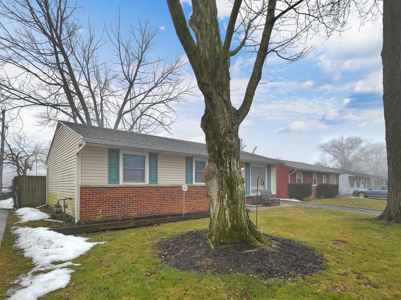 1654 Wilton Drive, Columbus, OH 43227 Photo 2