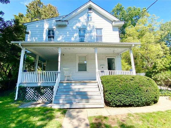 55 Davis Street , Unit 2, Locust Valley, NY 11560