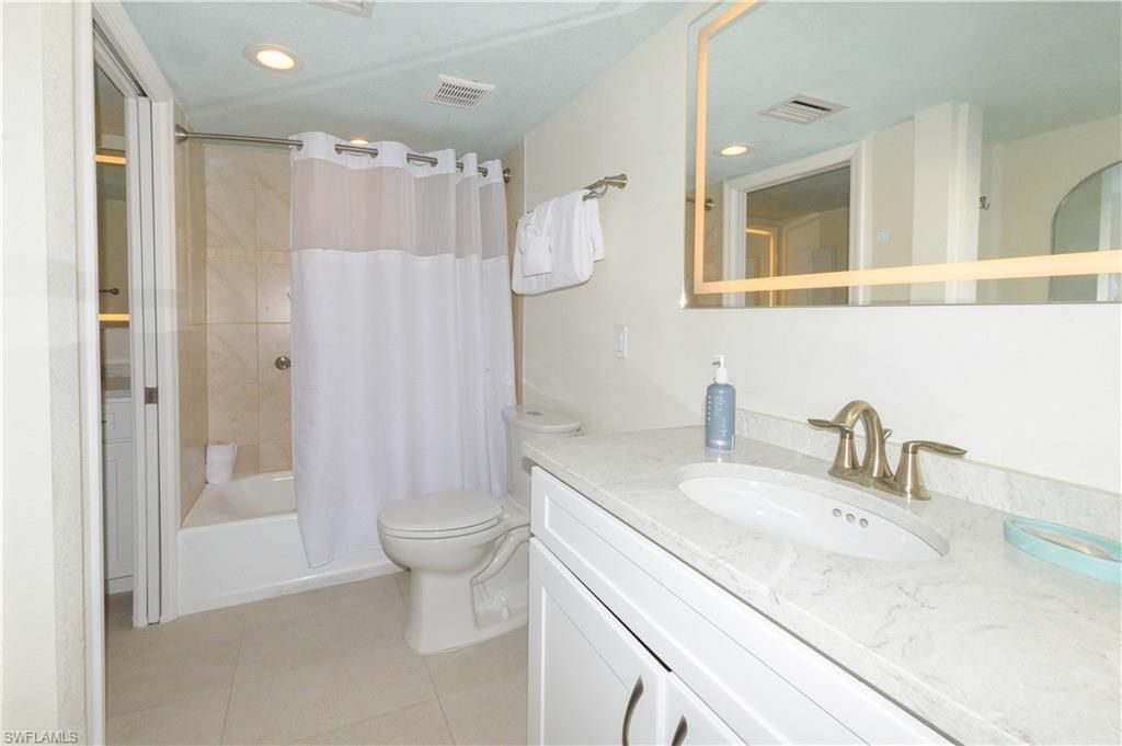 2255 W Gulf Dr, Unit 121, Sanibel, FL 33957 Photo