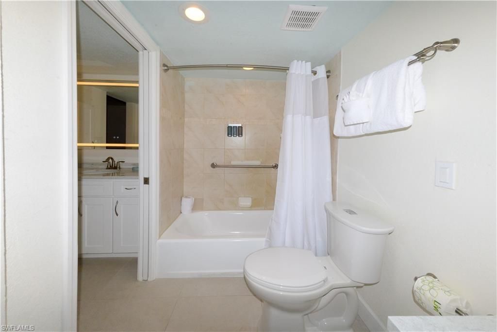 2255 W Gulf Dr, Unit 121, Sanibel, FL 33957 Photo