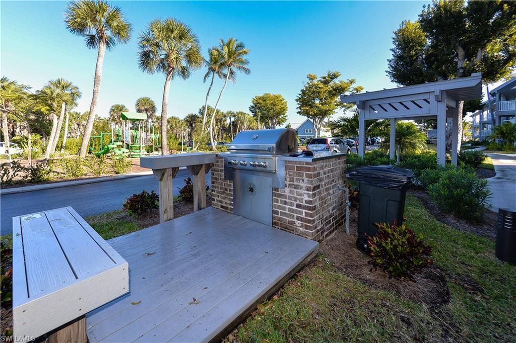 2255 W Gulf Dr, Unit 121, Sanibel, FL 33957 Photo