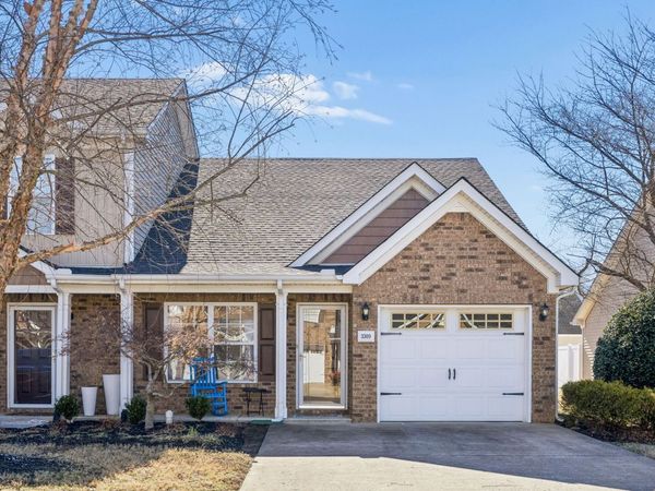 3309 Risen Star Dr, Murfreesboro, TN 37128