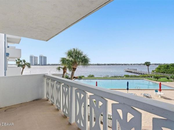 925 N Halifax Avenue, Unit 103, Daytona Beach, FL 32118