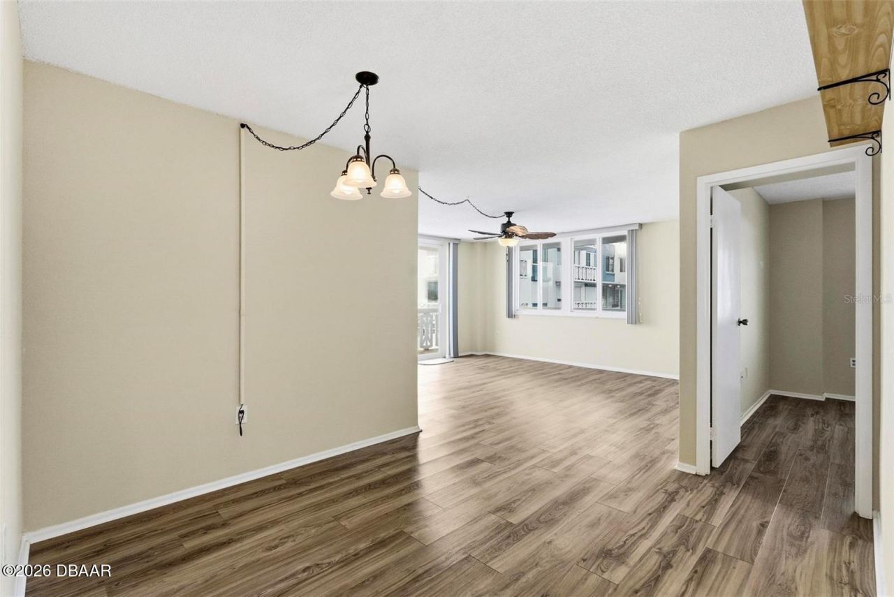925 N Halifax Avenue, Unit 103, Daytona Beach, FL 32118 Photo