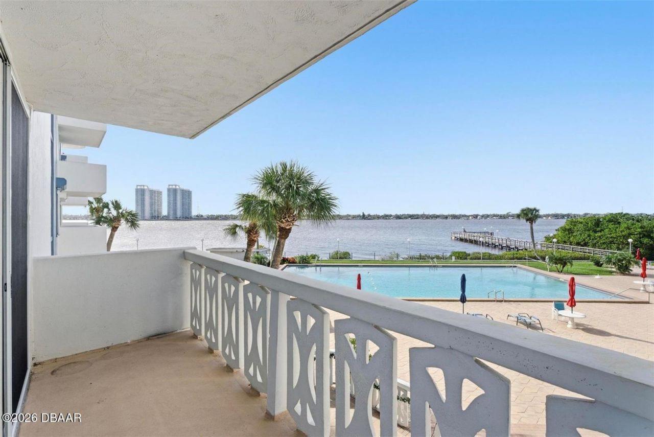 925 N Halifax Avenue, Unit 103, Daytona Beach, FL 32118 Photo