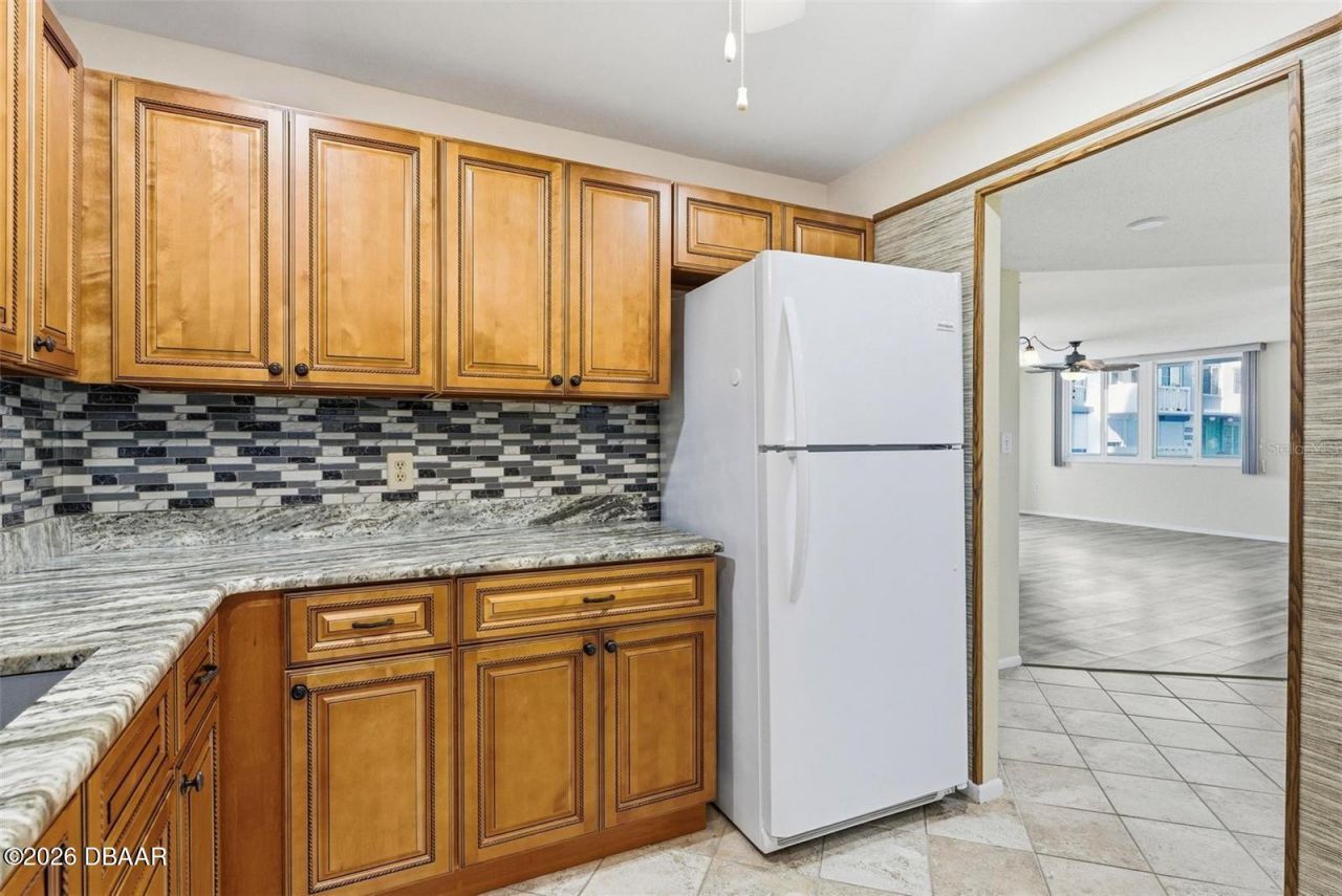 925 N Halifax Avenue, Unit 103, Daytona Beach, FL 32118 Photo