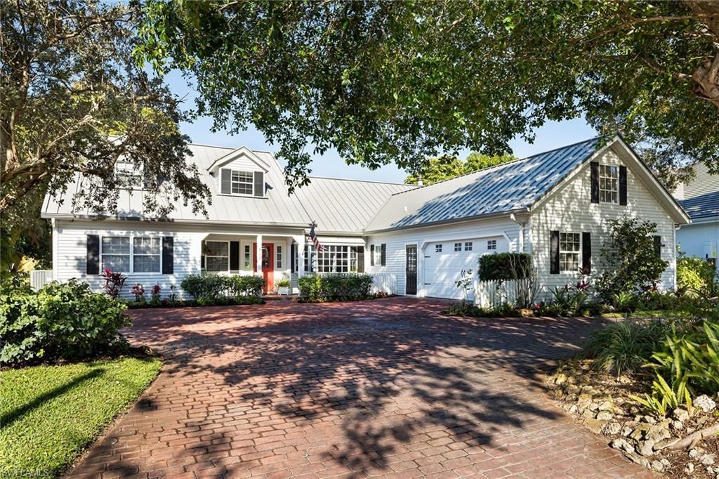 517 Devils Ln, Naples, FL 34103 Photo