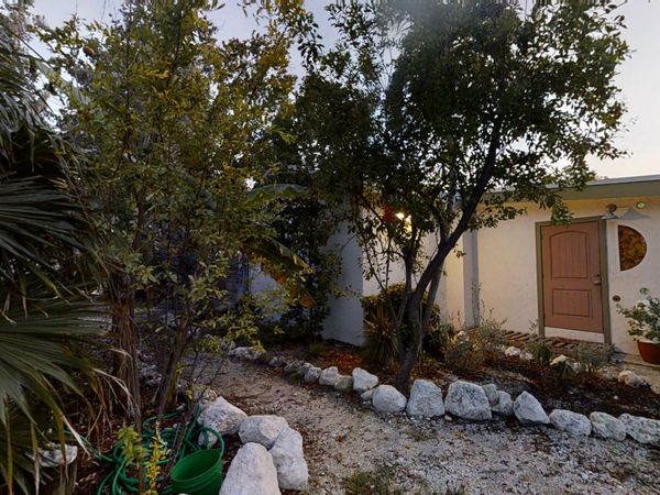 371 69th Street Ocean, MARATHON, FL 33050