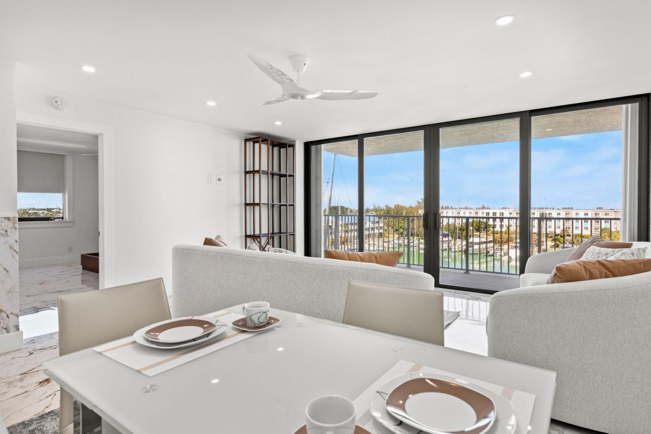 2000 Coco Plum Drive, Unit APT 504, Marathon, FL 33050 Photo