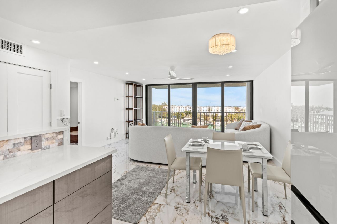 2000 Coco Plum Drive, Unit APT 504, Marathon, FL 33050 Photo