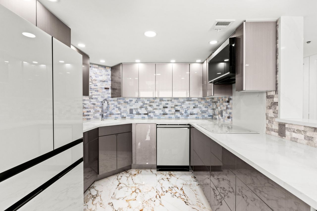 2000 Coco Plum Drive, Unit APT 504, Marathon, FL 33050 Photo