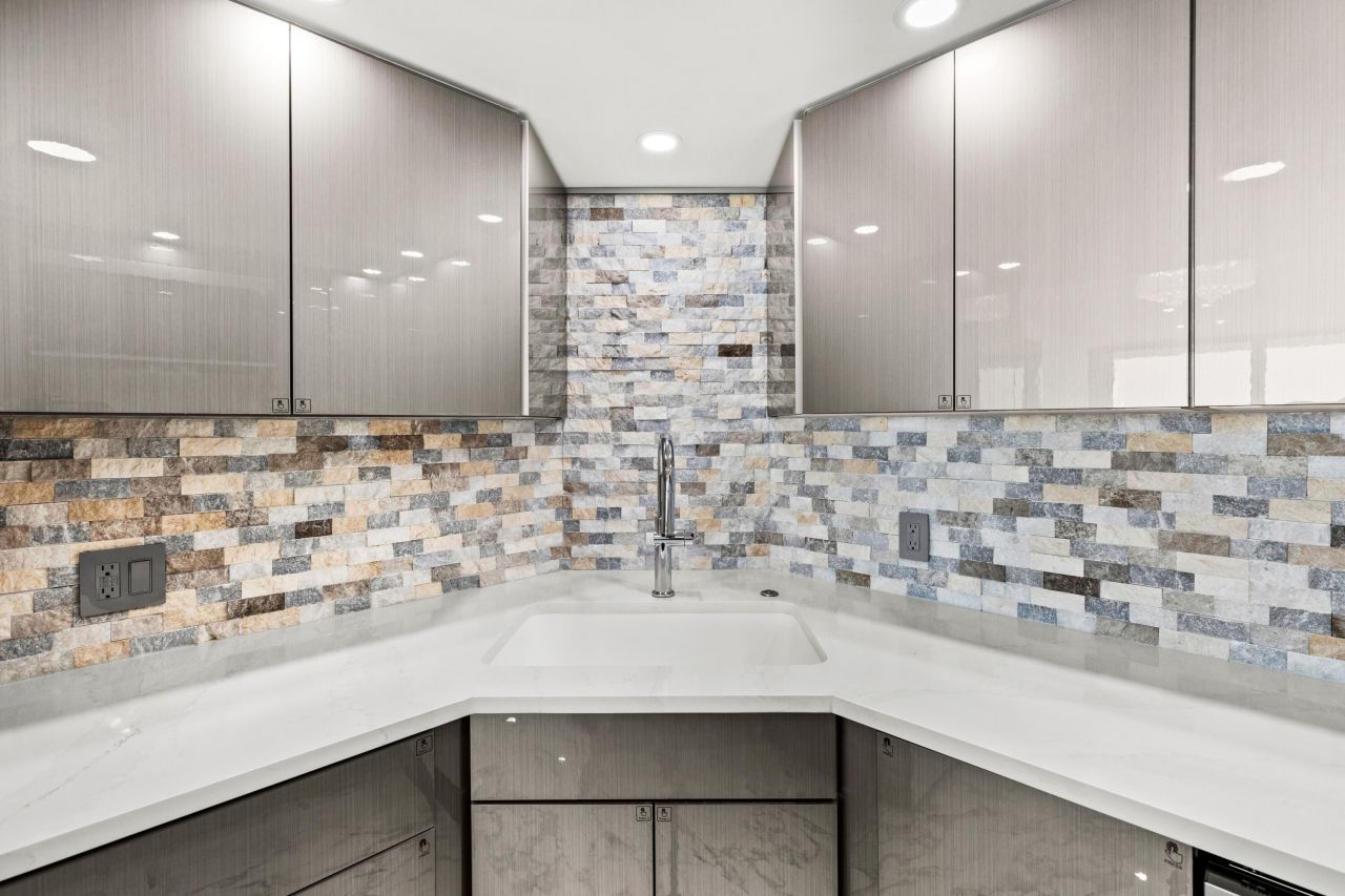 2000 Coco Plum Drive, Unit APT 504, Marathon, FL 33050 Photo