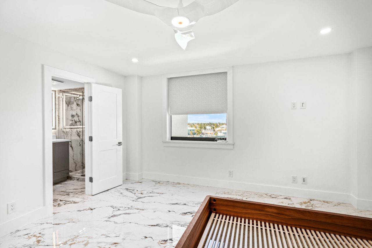 2000 Coco Plum Drive, Unit APT 504, Marathon, FL 33050 Photo