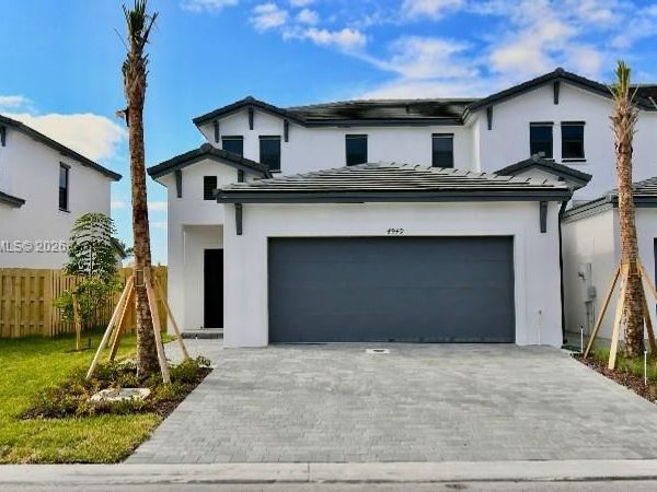 4949 Peacock Way, Unit 5838, Dania Beach, FL 33312