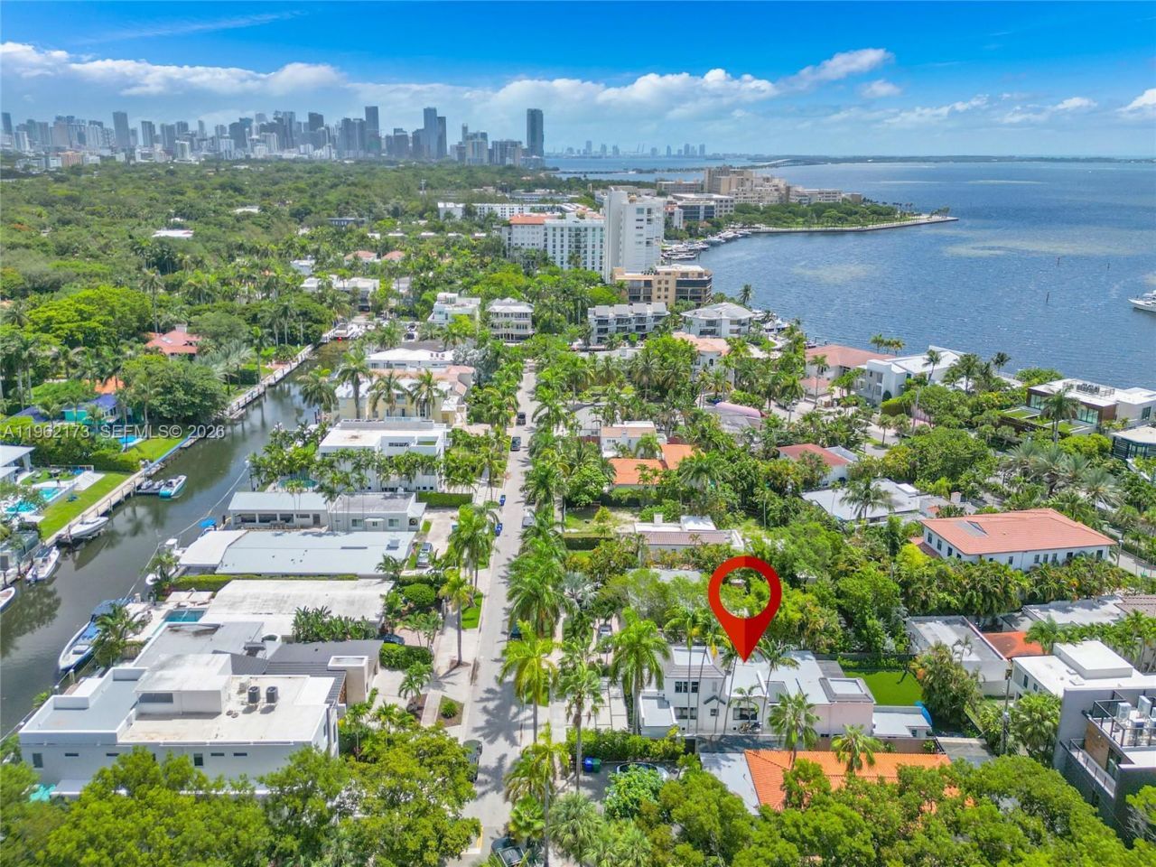 1826 Fairhaven Pl, Miami, FL 33133 Photo