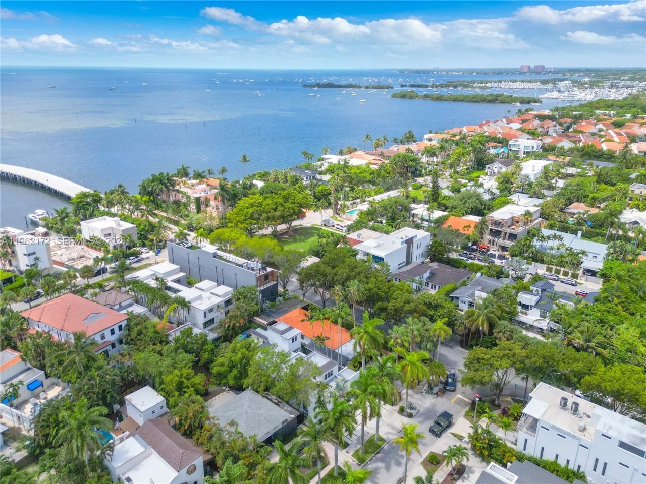 1826 Fairhaven Pl, Miami, FL 33133 Photo