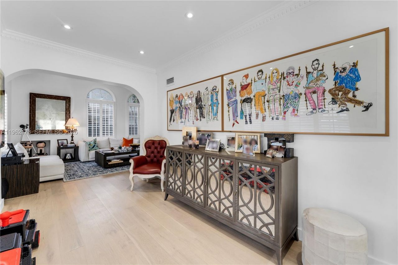 1826 Fairhaven Pl, Miami, FL 33133 Photo