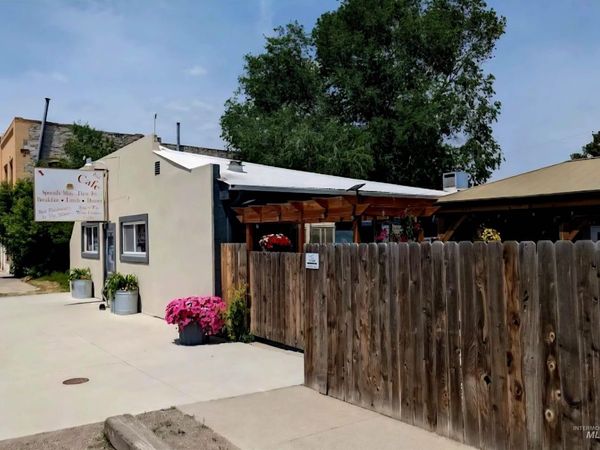 135 E Main St, Oakley, ID 83346