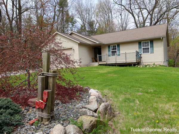 4122 W Duck Lake Road, Whitehall, MI 49461
