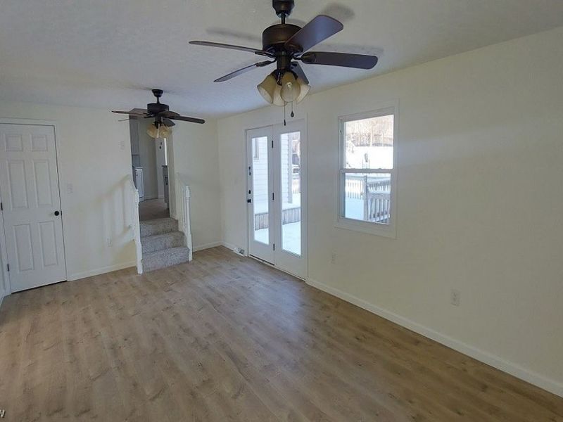 144 Aberdeen Road, Steubenville, OH 43953 Photo 8