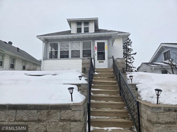 4648 Columbus Avenue, Minneapolis, MN 55407