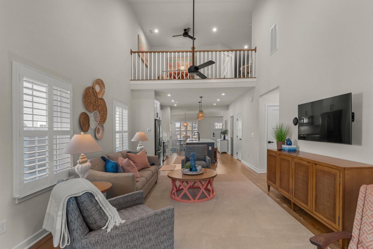 2519 Elowen Ln. Photo 13