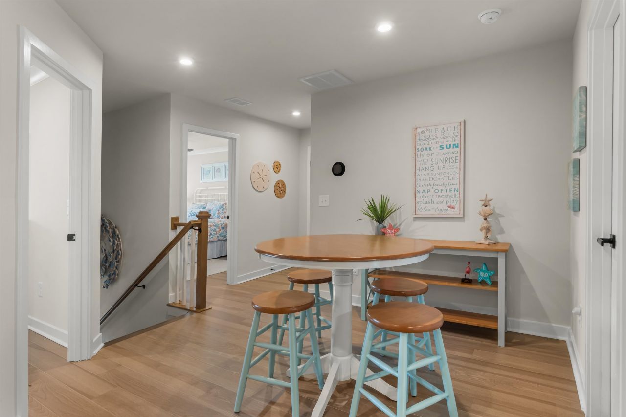 2519 Elowen Ln. Photo 24