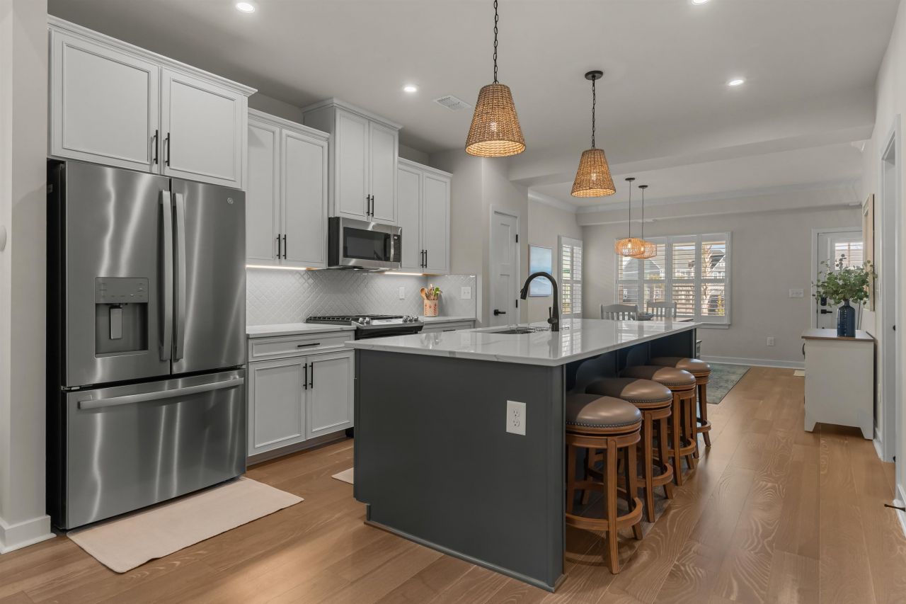 2519 Elowen Ln. Photo 7