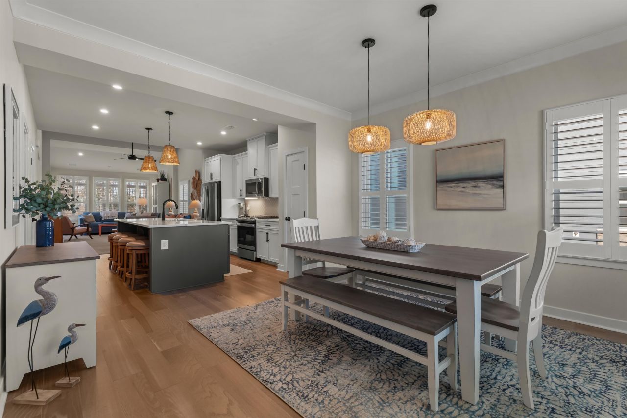 2519 Elowen Ln. Photo 9