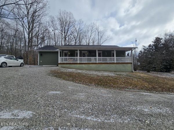 337 W Monticello Pike, Huntsville, TN 37756