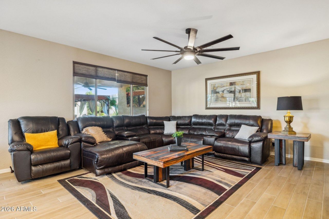 17388 W BENT TREE Drive Surprise, AZ 85387