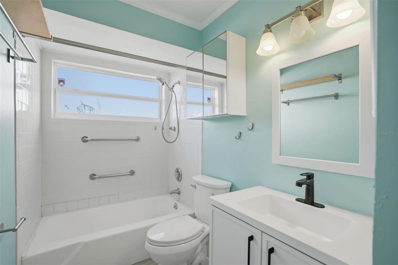 7962 2nd Way N, Saint Petersburg, FL 33702 Photo